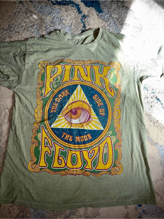 Pink Floyd Other - Pink Floyd Green Short Sleeve Band Tee with Yellow & Blue Psychedelic Print